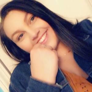 Meet your Posher, Leah